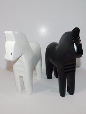 Set 2 VTG Ikea 10" Wooden Dala Horse Black White Wood ** READ